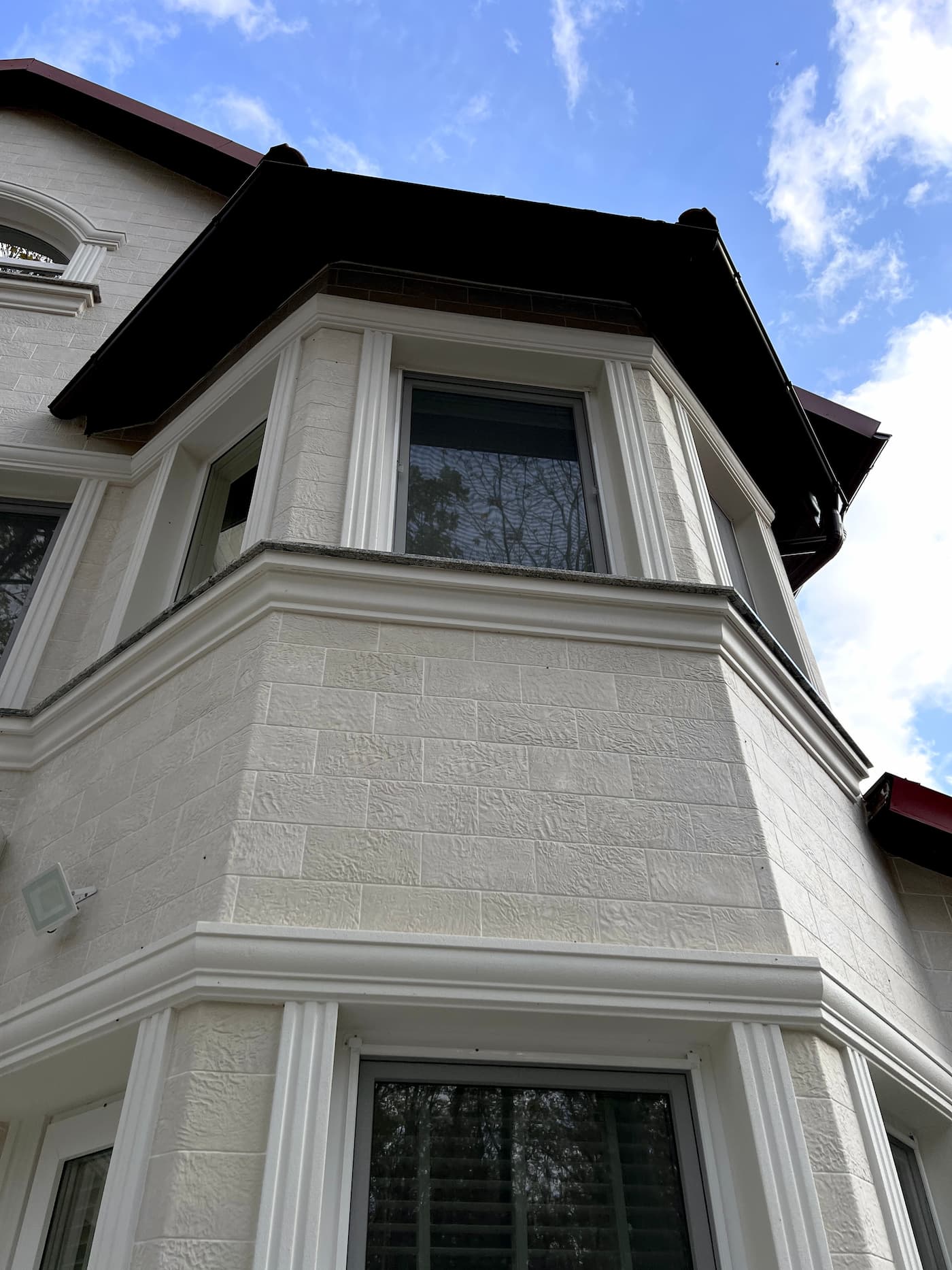 Piatră flexibilă fațada - casa la marginea orașului Durlesti — 5