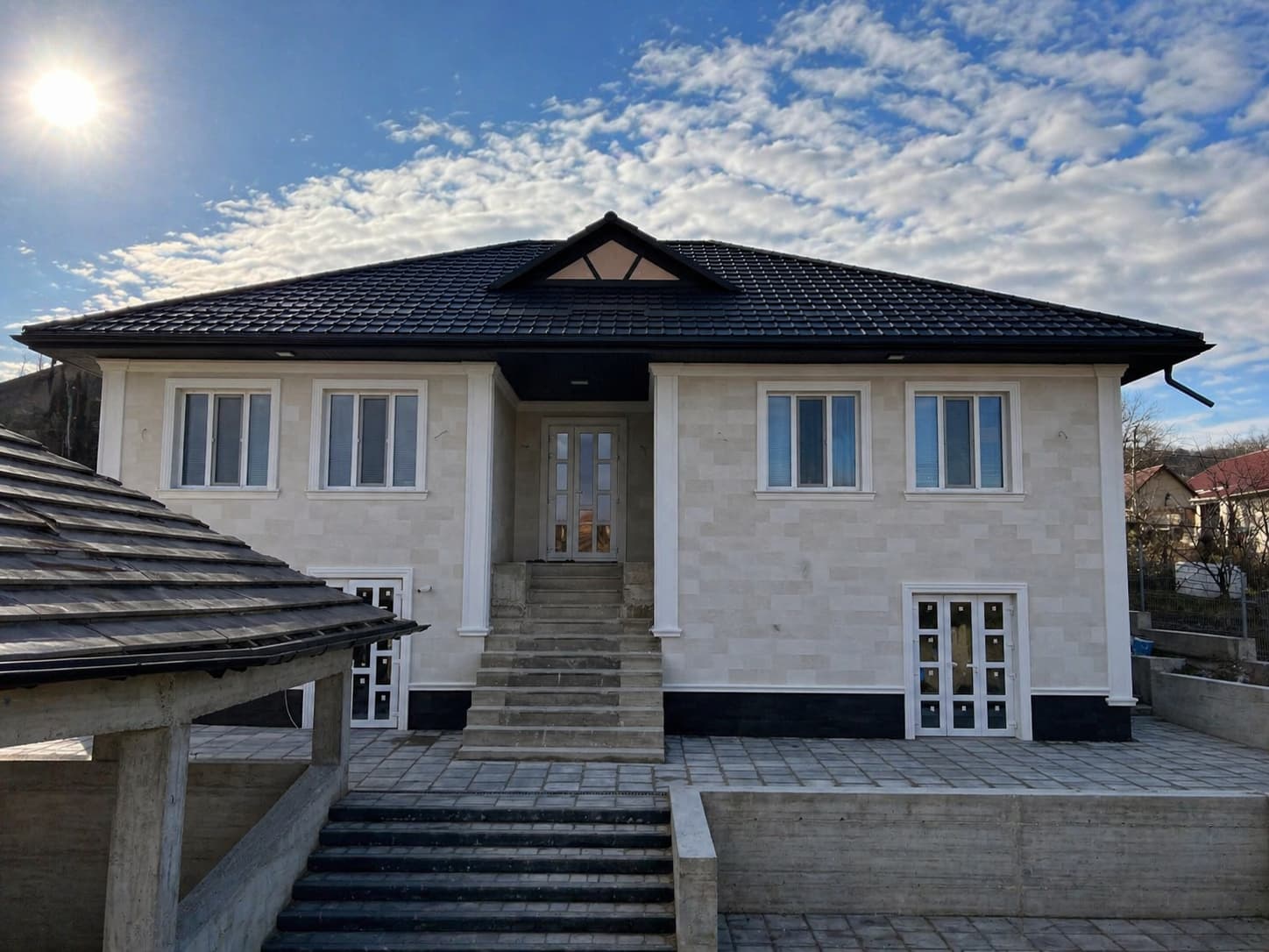 Piatră flexibilă – casă privată in Orhei — 1