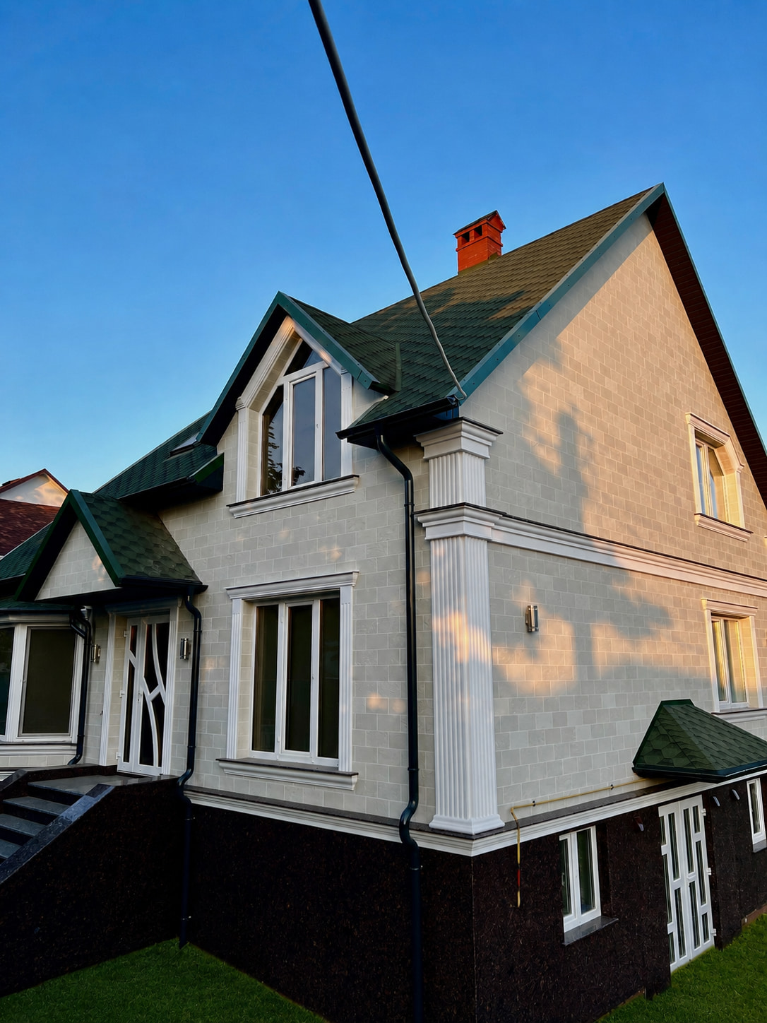 Piatră flexibilă Pletaflex - casă particulară in Briceni — 3