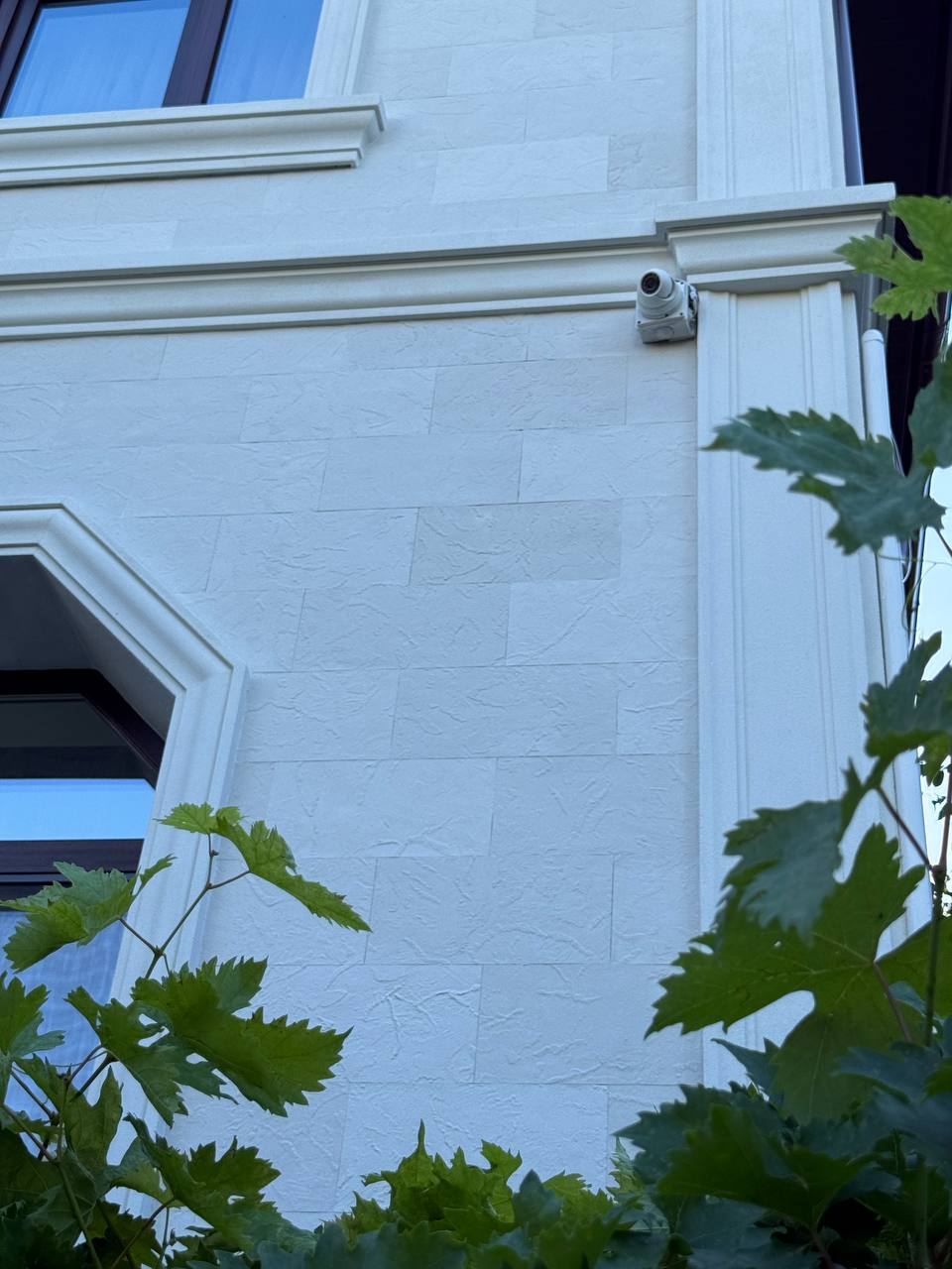 Piatră flexibilă pentru fațada - casa in Primaveriy — 1