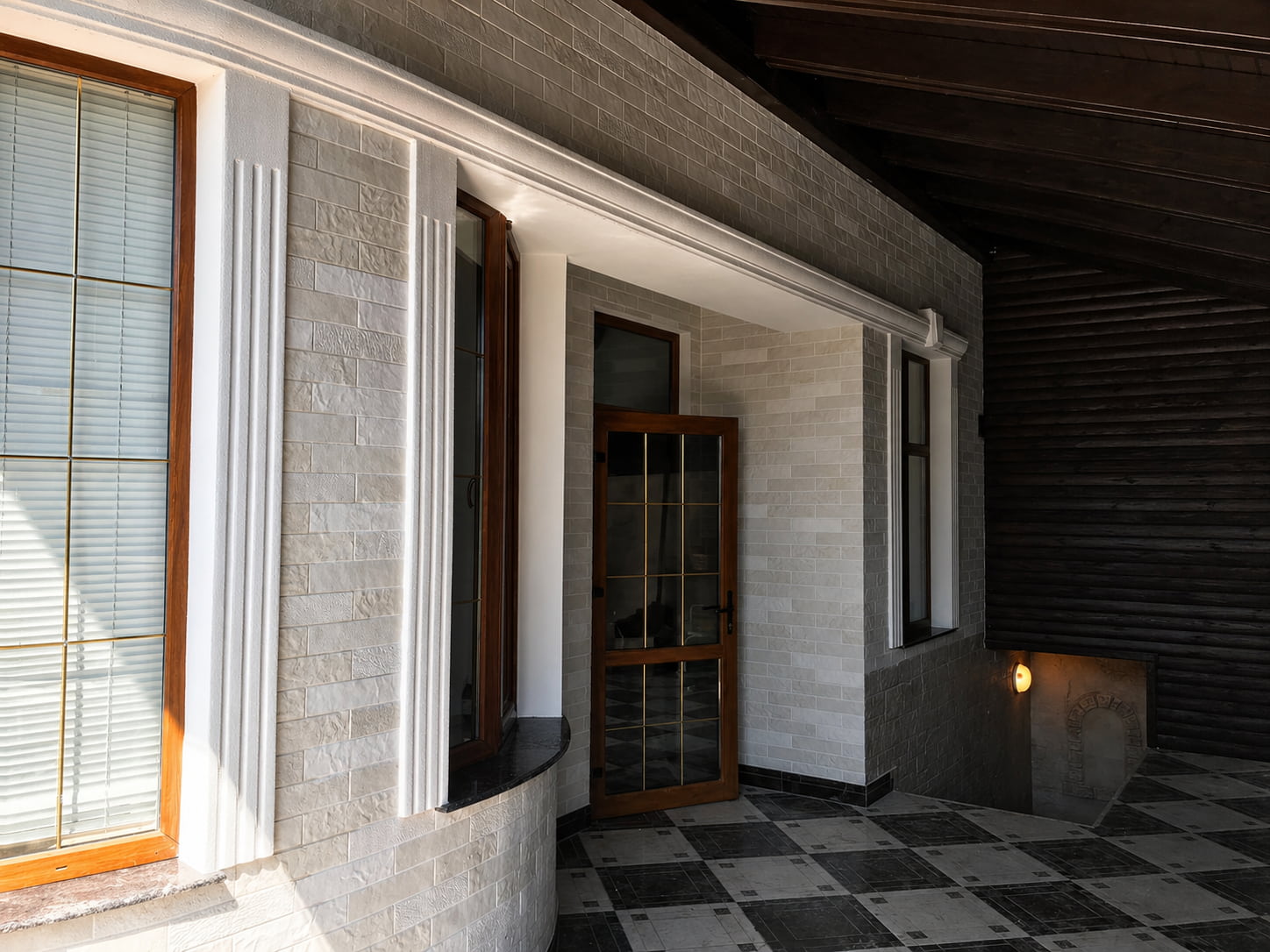 Casa privată pe Telecentru - fațada din faianță flexibilă — 2